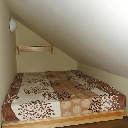 Bed & Breakfast Sasret Vendeghaz *